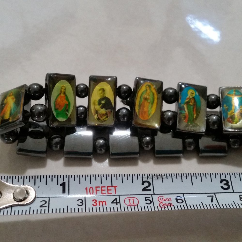Black Stone Magnetic Therapy Bracelet  Stretch